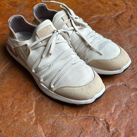 Olukai Casual Slip On Mikiluali Comfort Sneakers in Ivory/Tan/Rose Sz 9US - Picture 1 of 11